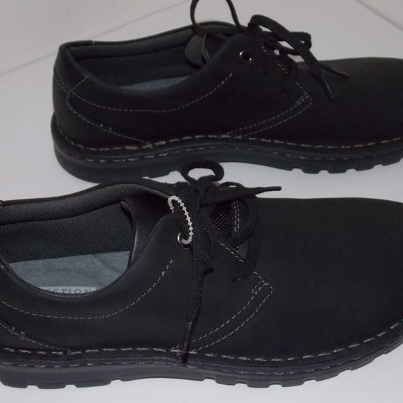 vanek plain clarks